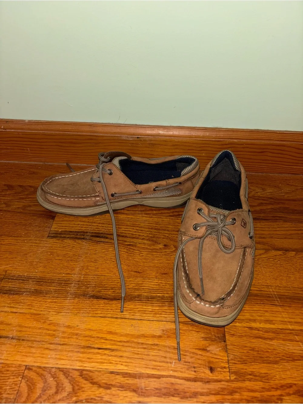 Tan Leather Moccasin-Style Men's Boat Shoes